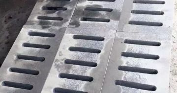 达州 芝麻灰石材沟盖板
