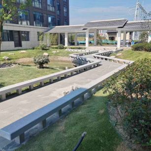 达州 芝麻灰小区坐凳&栏杆安装效果