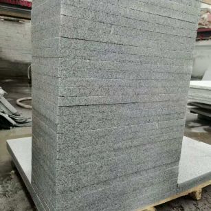 达州 花岗岩 地铺成品300*600，尺寸标准、厚薄均匀