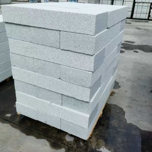 达州 芝麻白两面荔枝面台阶石