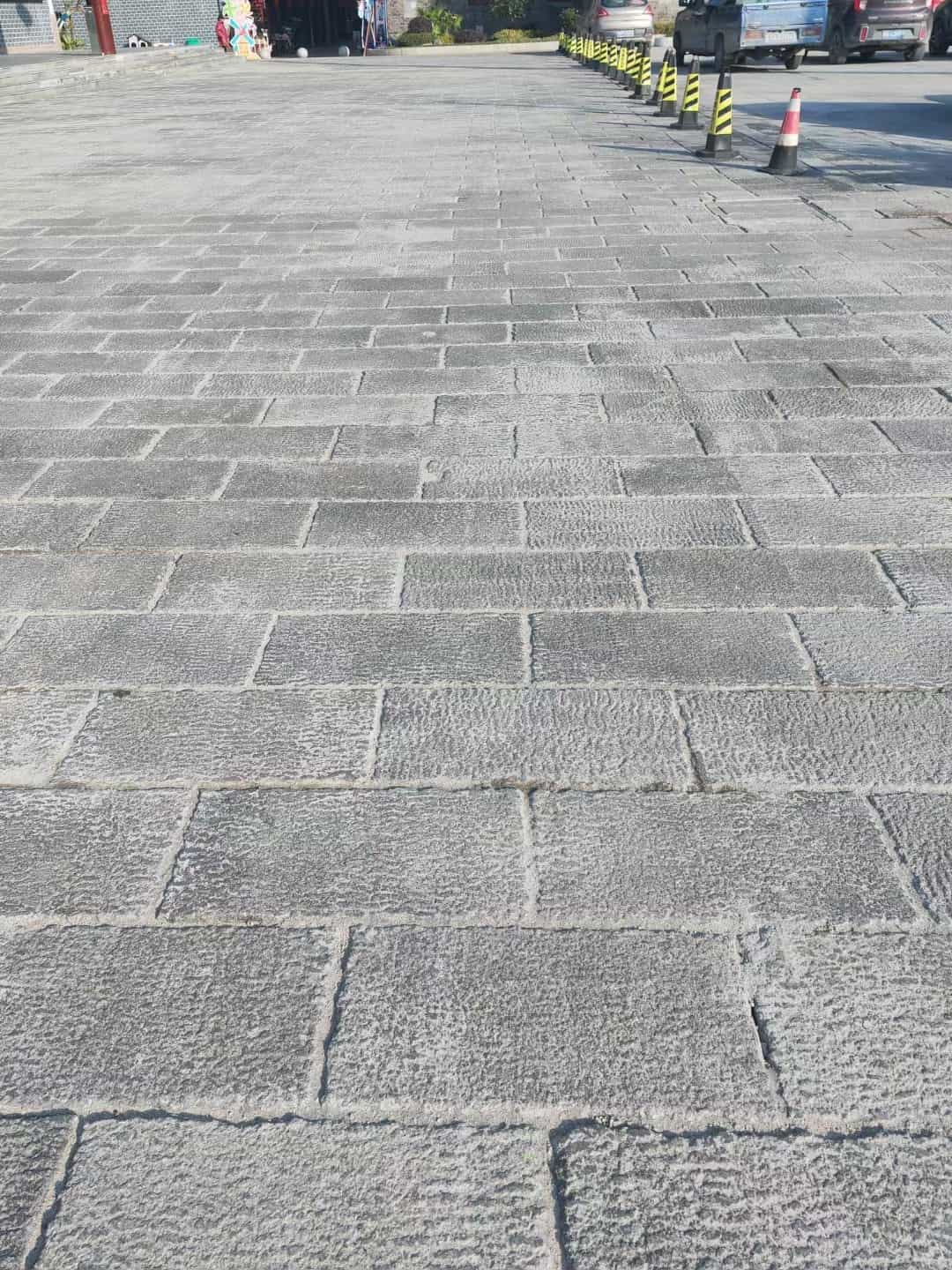 达州仿古石铺装效果