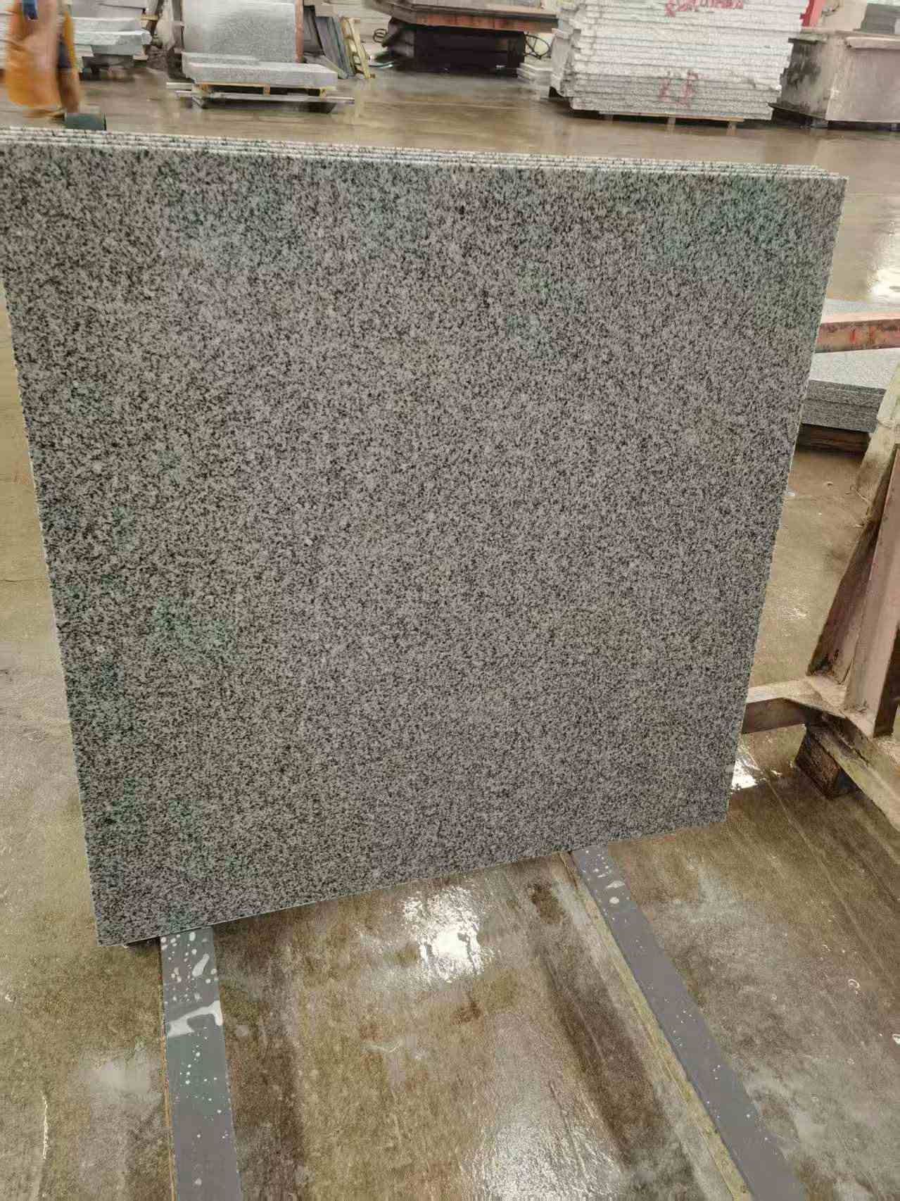 达州 芝麻白光面900*900，高地铁标准