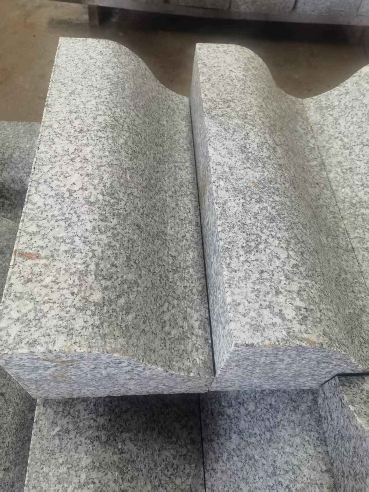 达州芙蓉白S型拉丝面路沿石